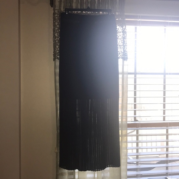 Black Maxi Skirt NWOT - Picture 4 of 7